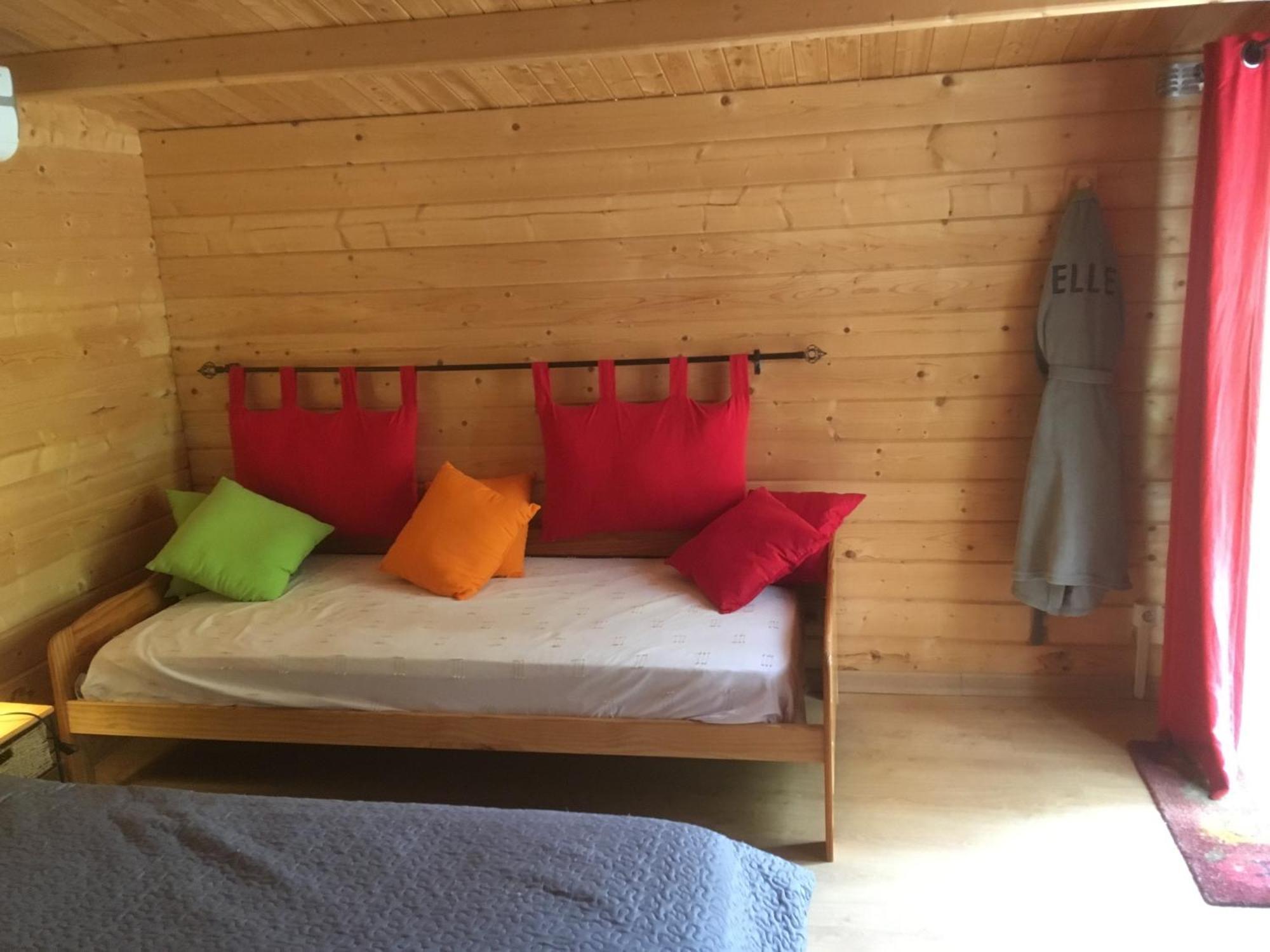 Mas De La Pinede Ex-Les Arbousiers Bed & Breakfast Bollene Luaran gambar
