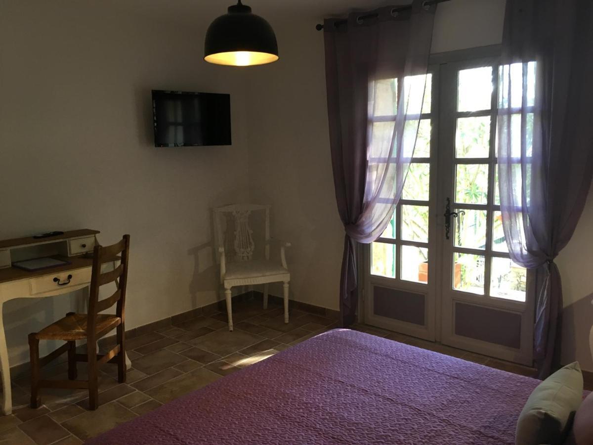 Mas De La Pinede Ex-Les Arbousiers Bed & Breakfast Bollene Bilik gambar